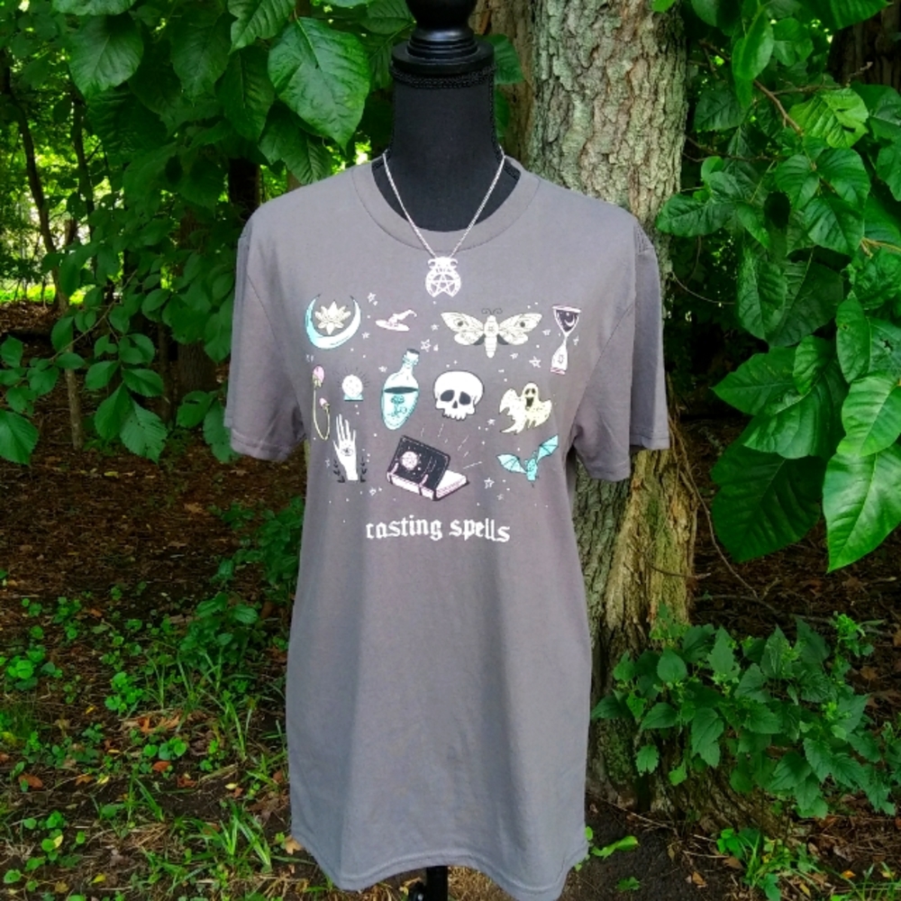 NWT Witchy Spell T Shirt & Witch Necklace